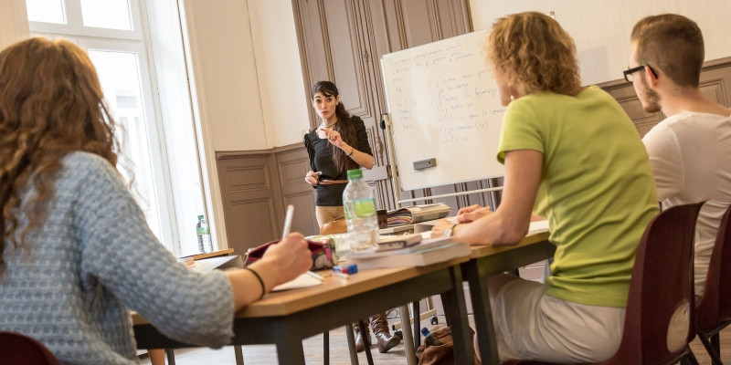 Accent Francais, FLE education experts since 1998