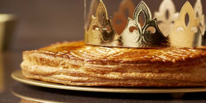 Why do we eat the cake of kings in January throughout France?